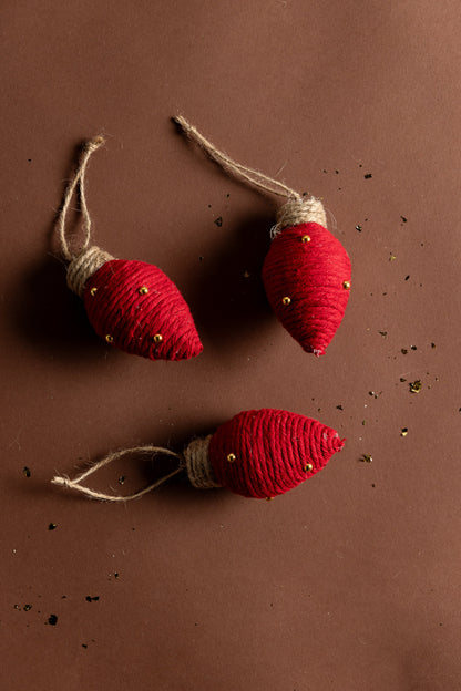 Red Lightbulb Ornament Set